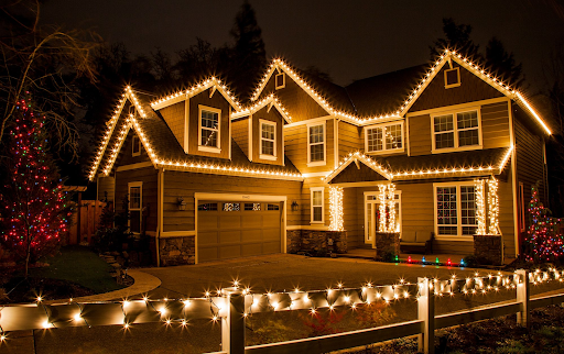 best year round holiday lights