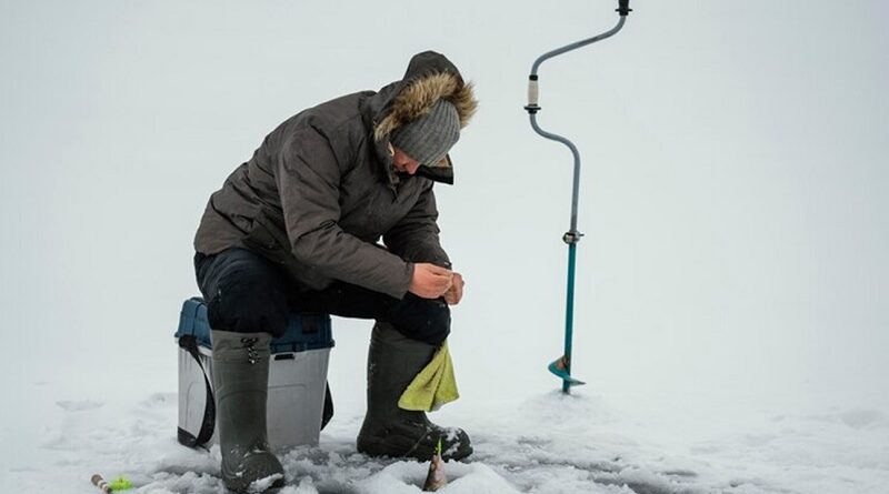 Ice fishing