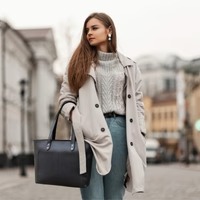 leather tote bag