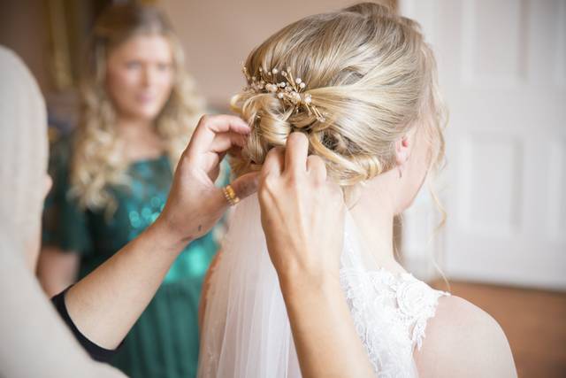 wedding hair in Kent